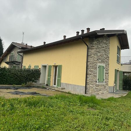 Park 20 Guest House Azzate Exterior photo